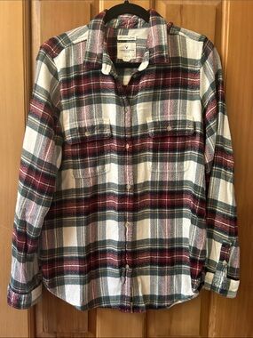American Eagle Flannel Plaid Button-Up Shirt in Burgundy, Green & White